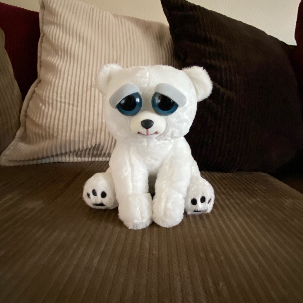 Feisty Pets Stuffed Polar Bear